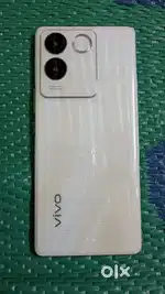 Vivo t2 pro  lntarnal= 256 ram=8+8  bill box charger available