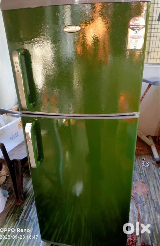 Whirlpool Double Door 220Litre Fridge
