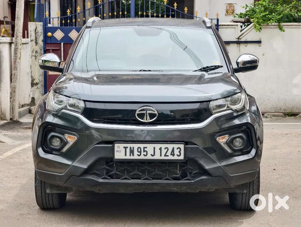 Tata Nexon 2023 Sunroof