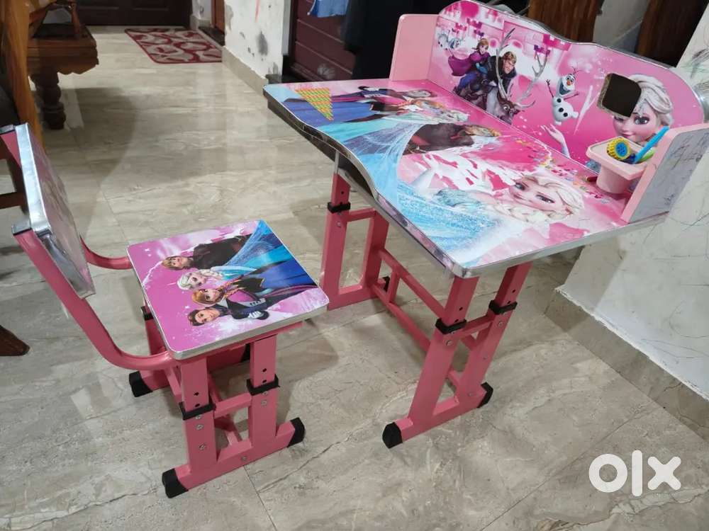 Study table with chair for kids
