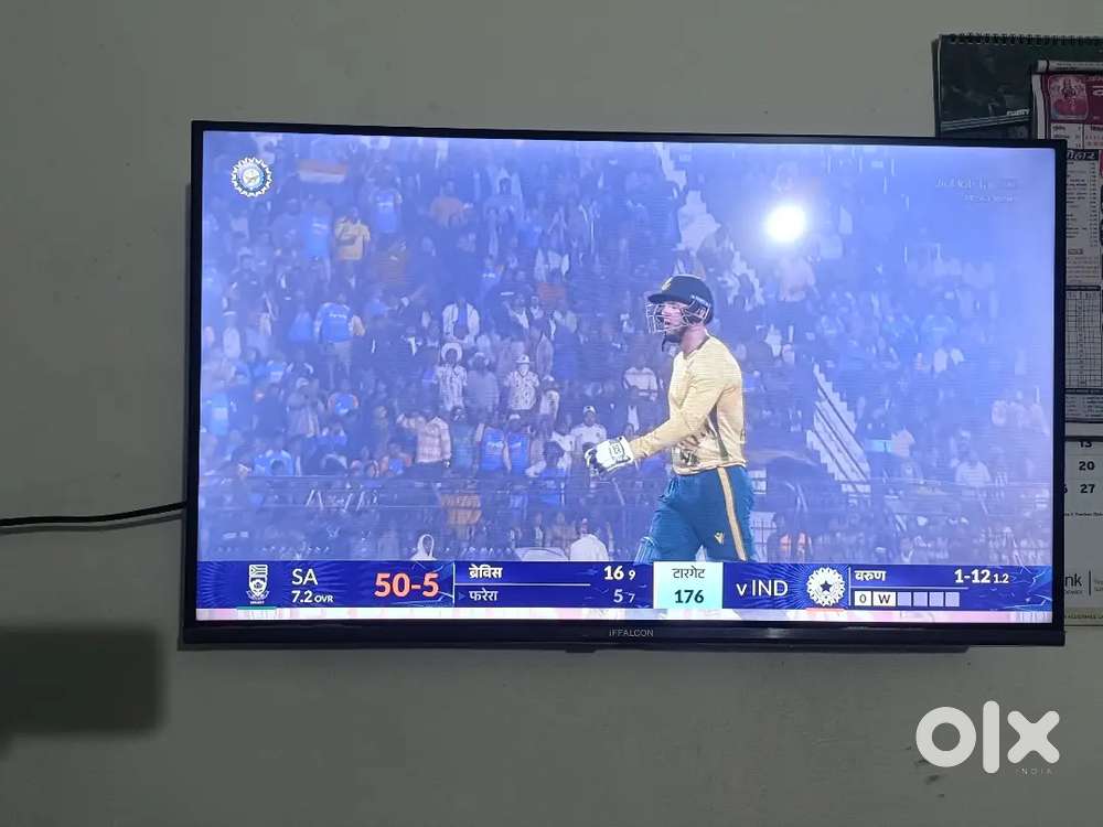 32'' LED Iffalcon by TCL