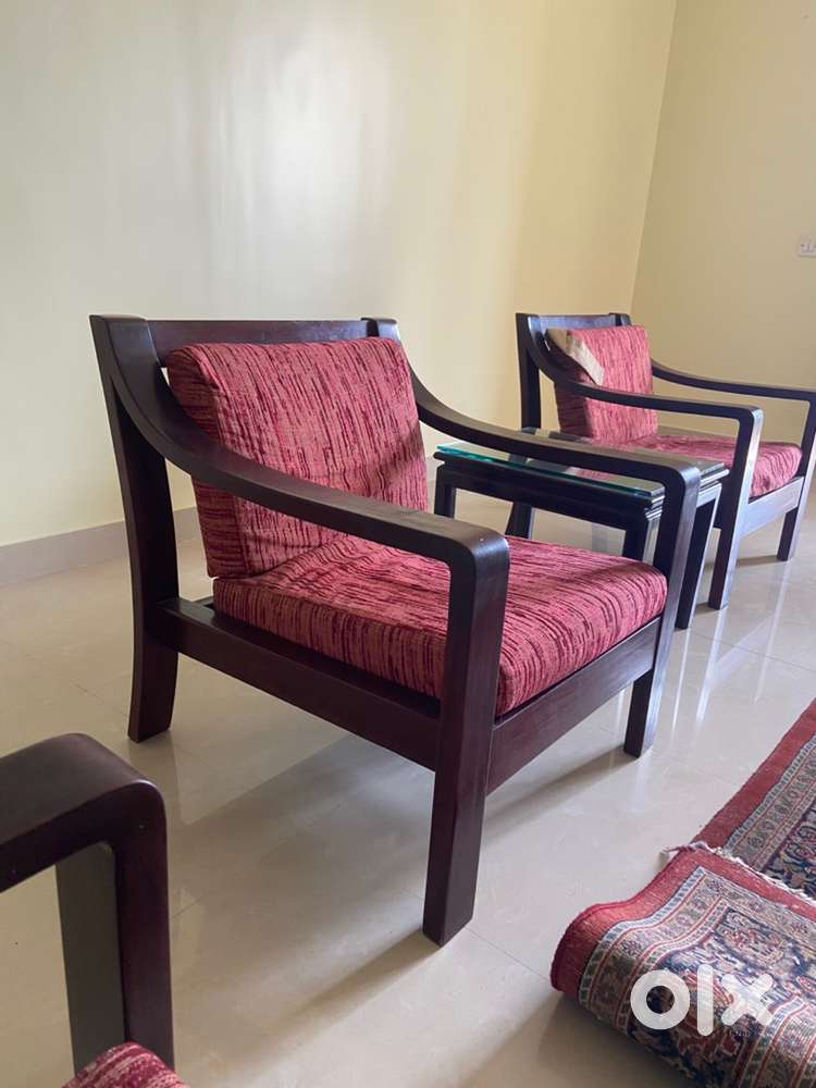 Sofa set3seater and 2 single
