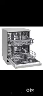 Dish washer