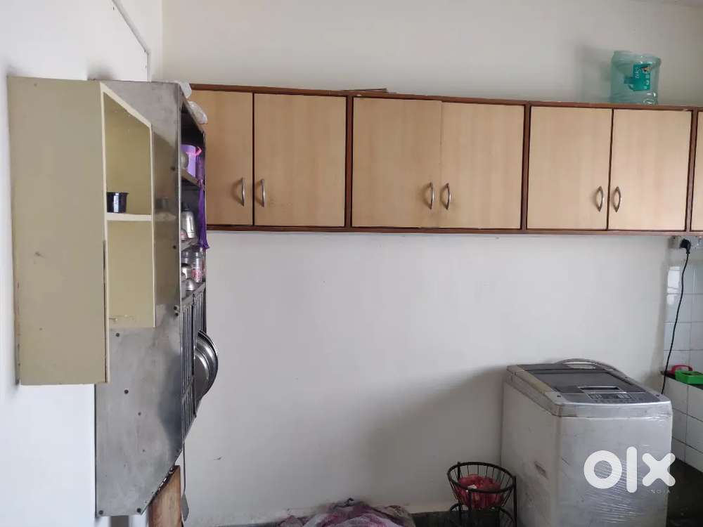 Kitchen utensils steel stand and mixer with 3 jar