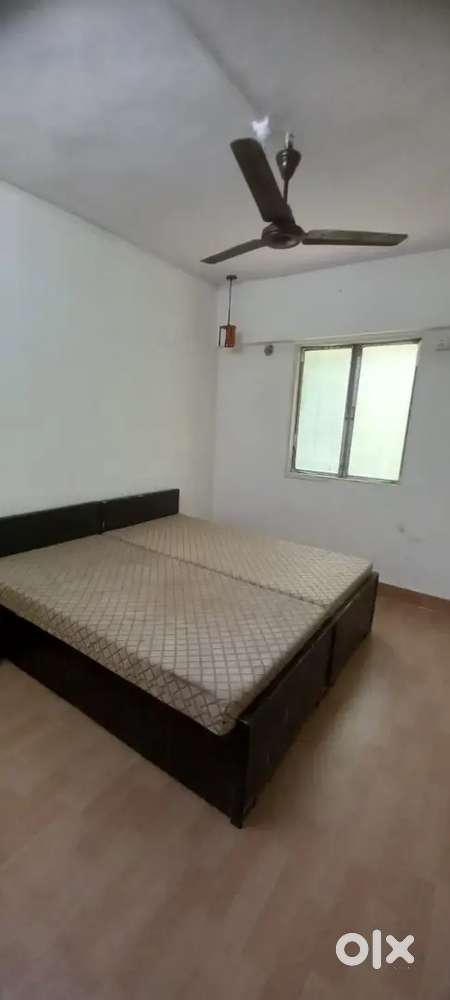 1bhk furnished flat for rent near chincholi phatak Malad West Mumbai