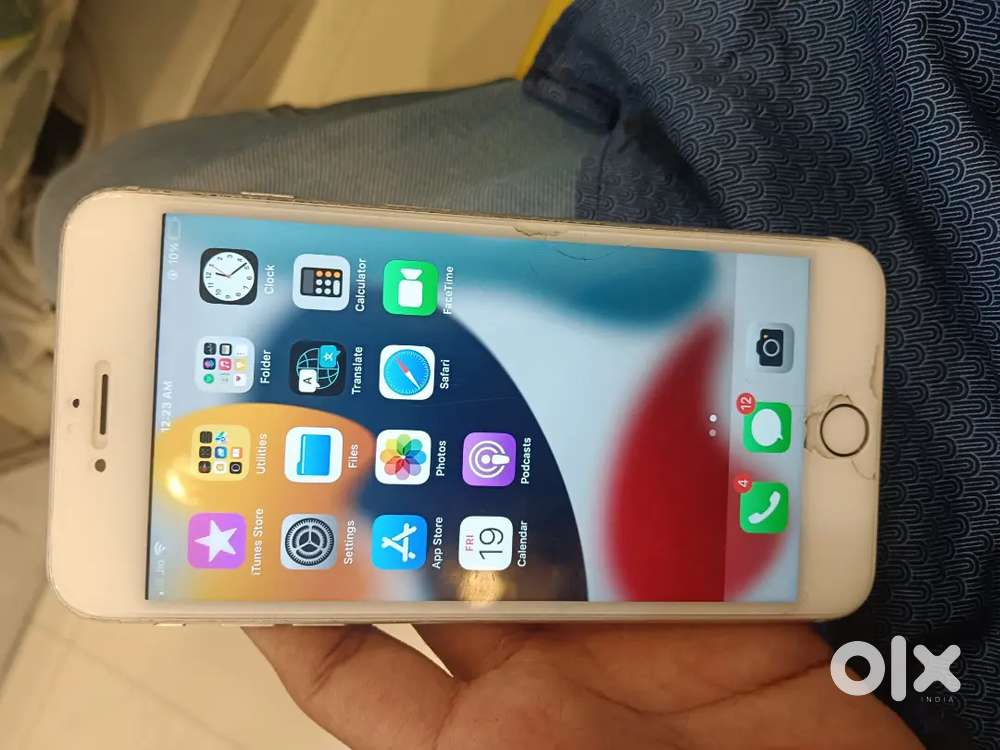 I PHONE 6S PLUS 64 STAIRAGE BATTERY CHANGED  ALL ORIGNAL GOOD CONDITIO