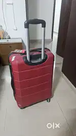Safari Regloss Antiscratch 65 cm Check-in Suitcase
