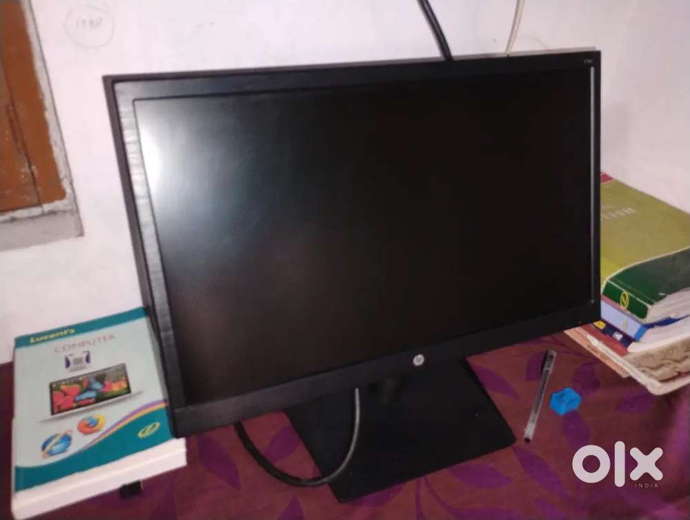 Computer components.(500-11000)