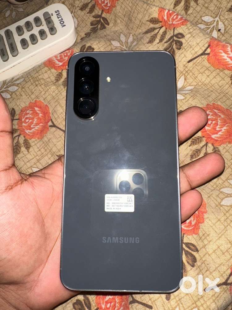 Samsung Galaxy A56 5g Brand new condition with Bill box of 43k
