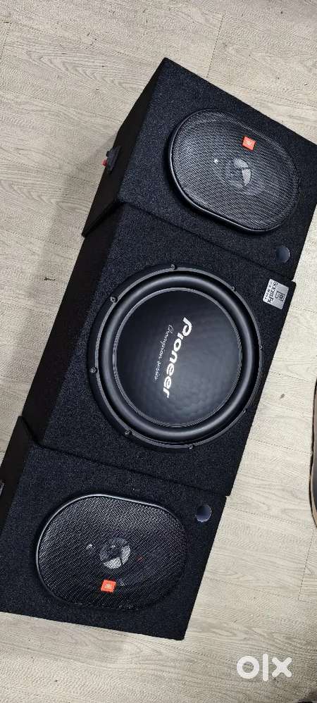 Pioneer Woofer and Jbl Speakers