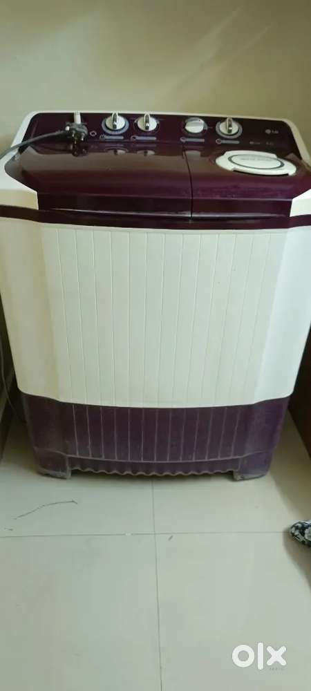 Semi Auto LG washing machine