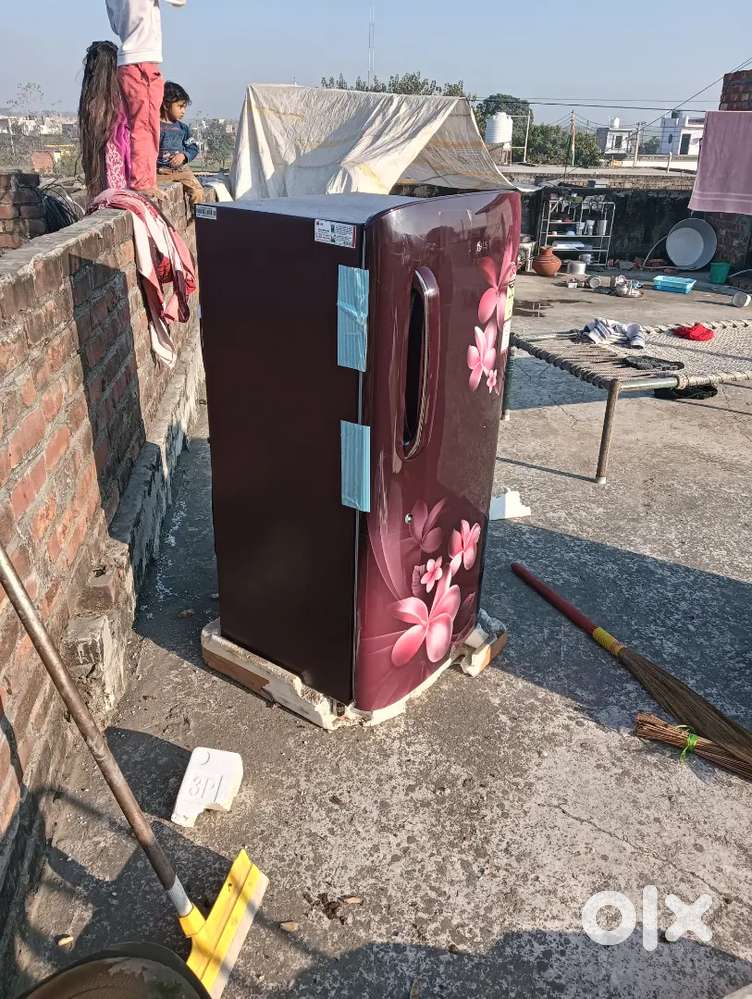 LG fridge 215 ltr