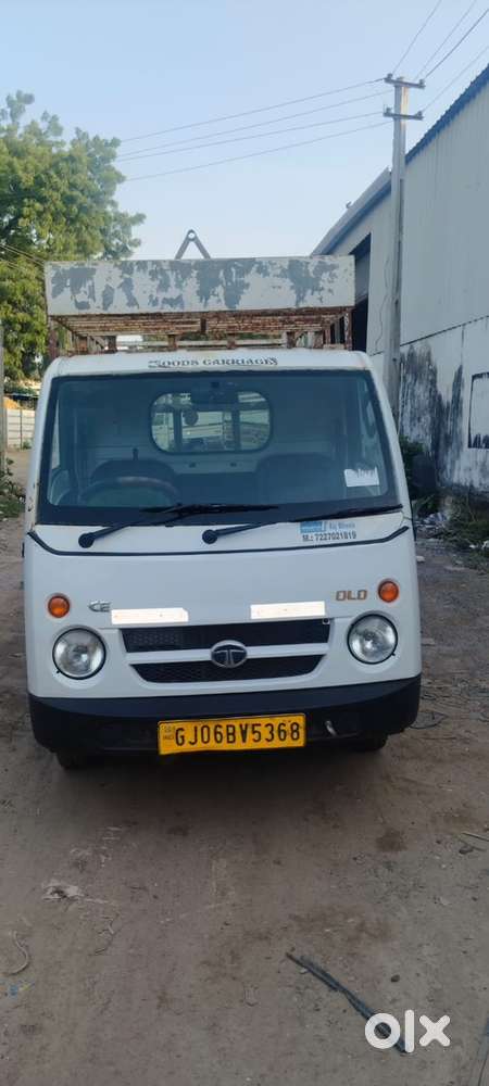 Tata ace gold cng fully built body only 33000 run