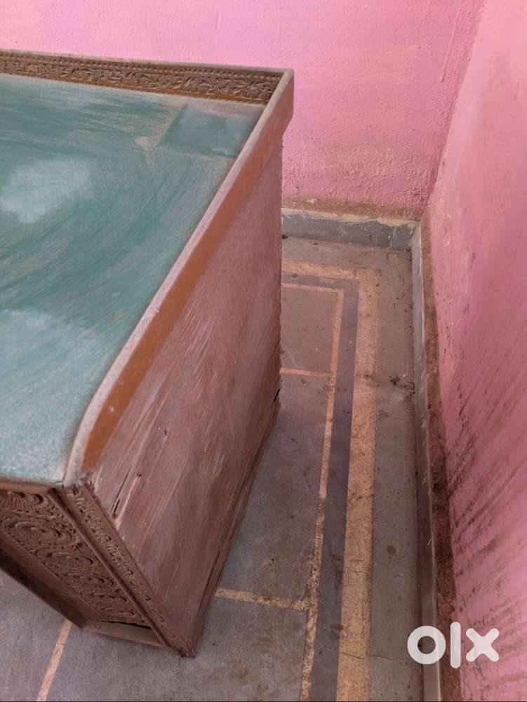 Old Furniture to sell