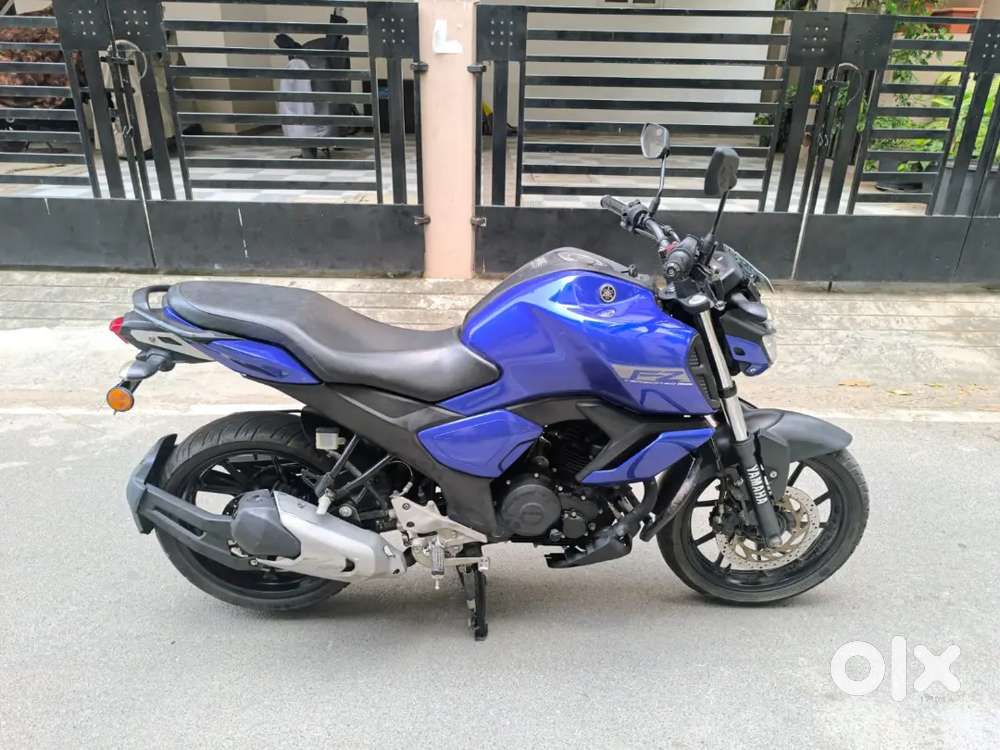 Yamaha FZ V3 ABS single owner (EMI option available )