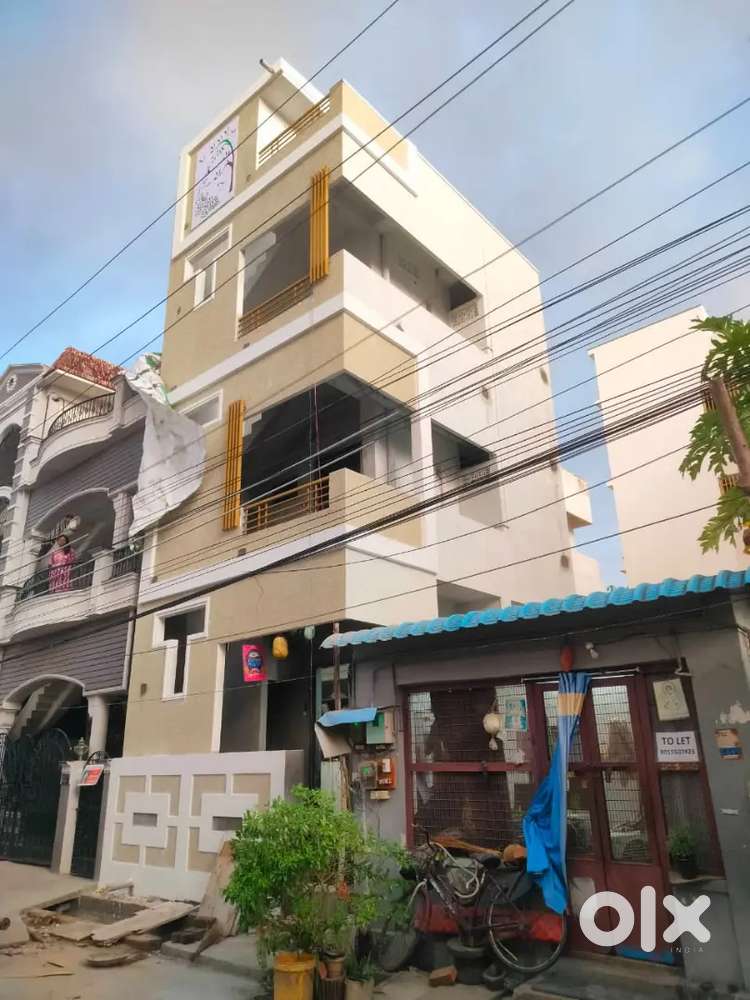 @ Apollo Hospital backside street