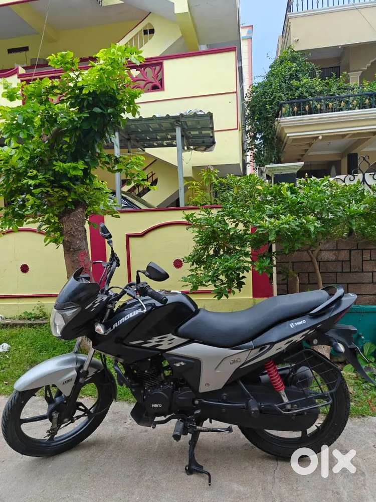 Hero Glamour - Self Start,Scratch less,Show Room track,Good Condition.