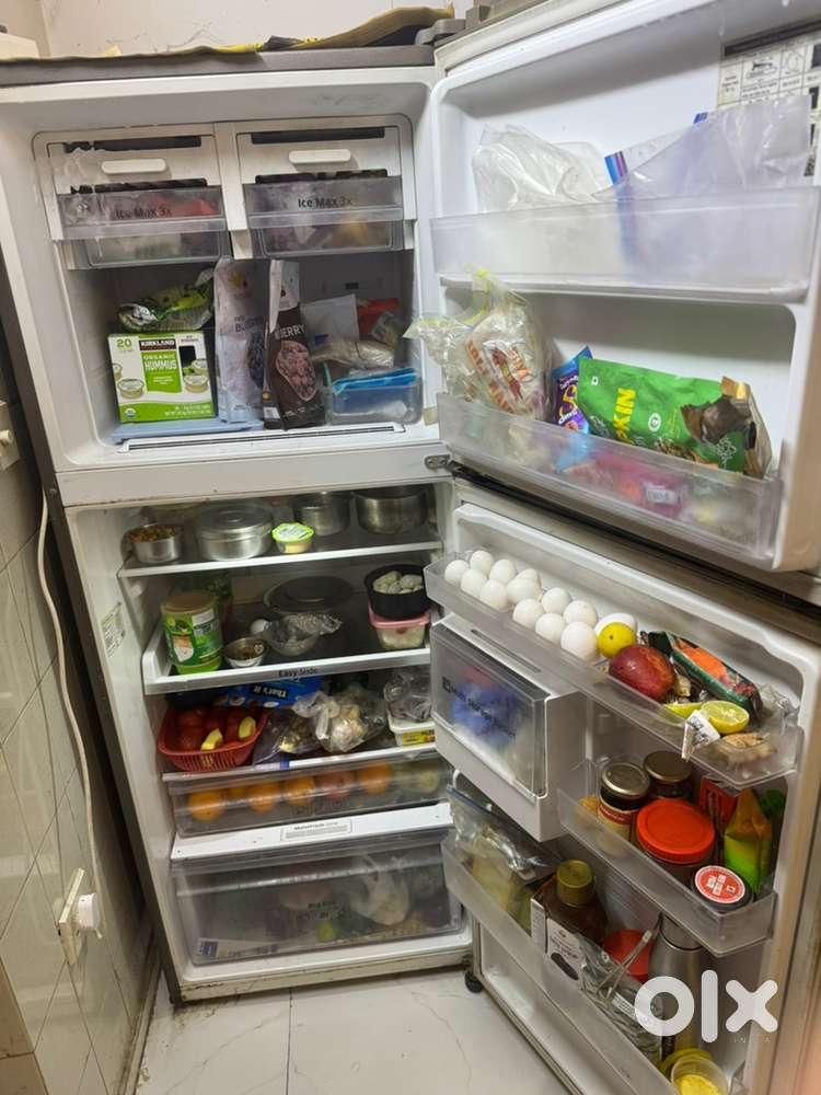 Samsung 393 Ltr Double Door 4 Star Refrigerator - 2014 Model