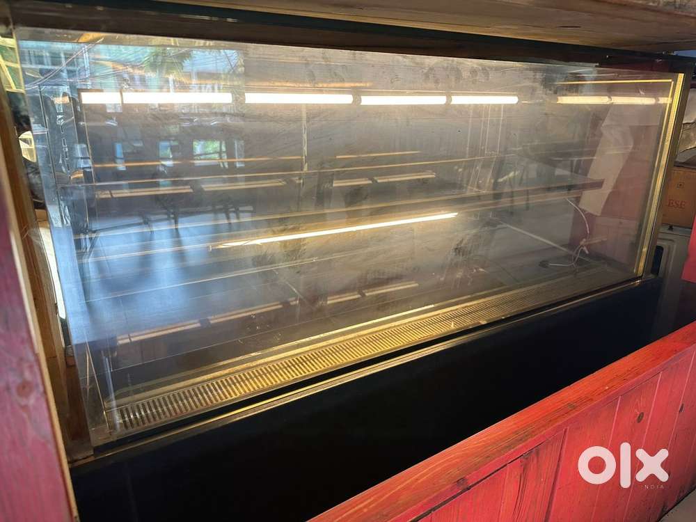 Cake/Display counter chiller