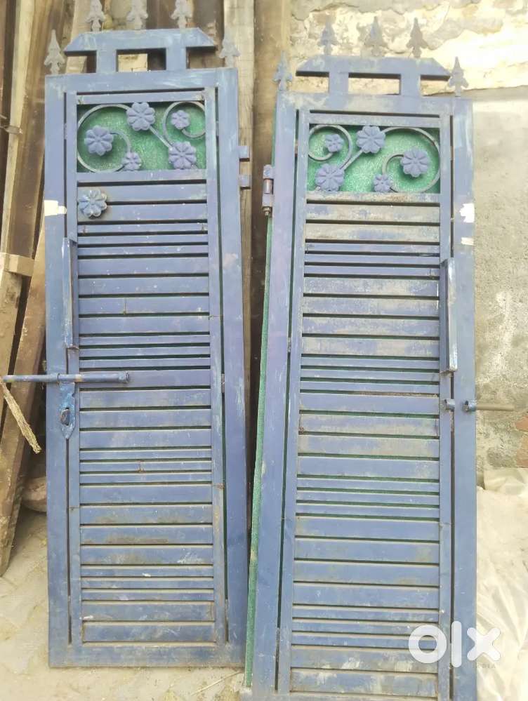 Iron Gate in good condition