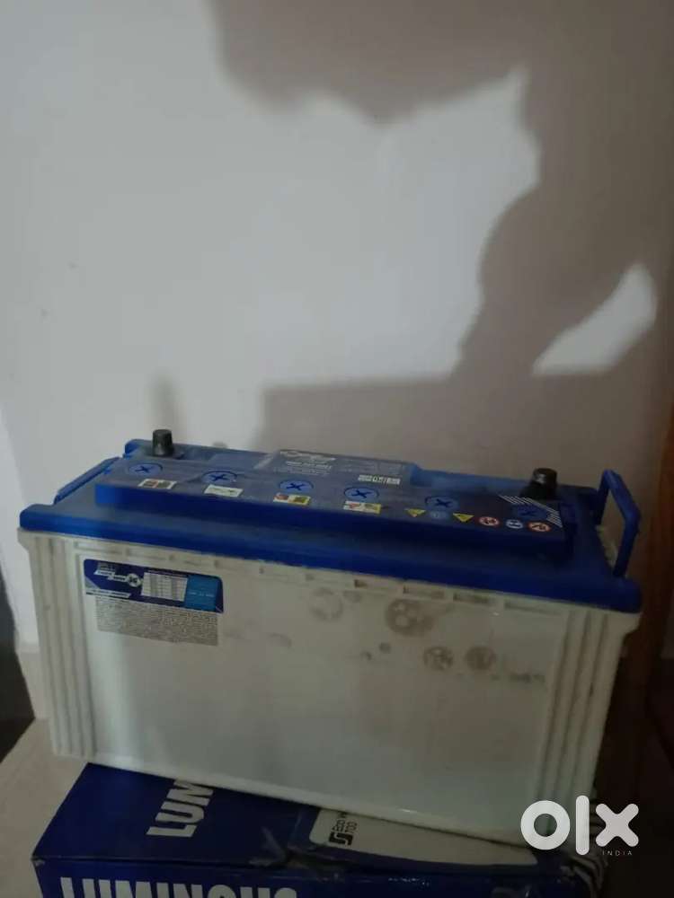 SF Inverter/Truck battery under warranty 100 amp