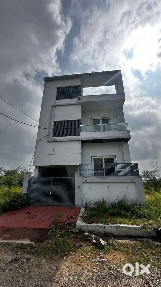 Individual house 2bhk on ground and 2 bhk on 1st floor