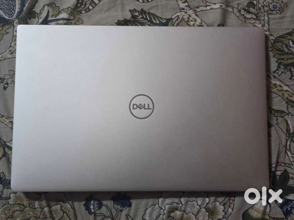 DELL XPS 13 9380 Intel Core i7 Gen 8565U-16 GB RAM 256 GB SSD 4k touch