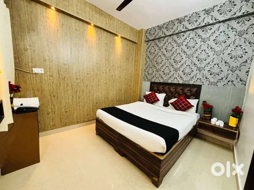 KTA KRISHNA PROPERTY 23   ROOMS GUEST HOUSE NEAR LUXA THANA