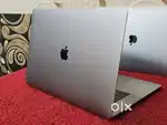 Apple Macbook Laptop i9 32gb 512gb 5.5gb Graphic 15inch Retina Display