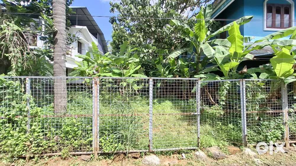 5.5 cent Plot for Sale