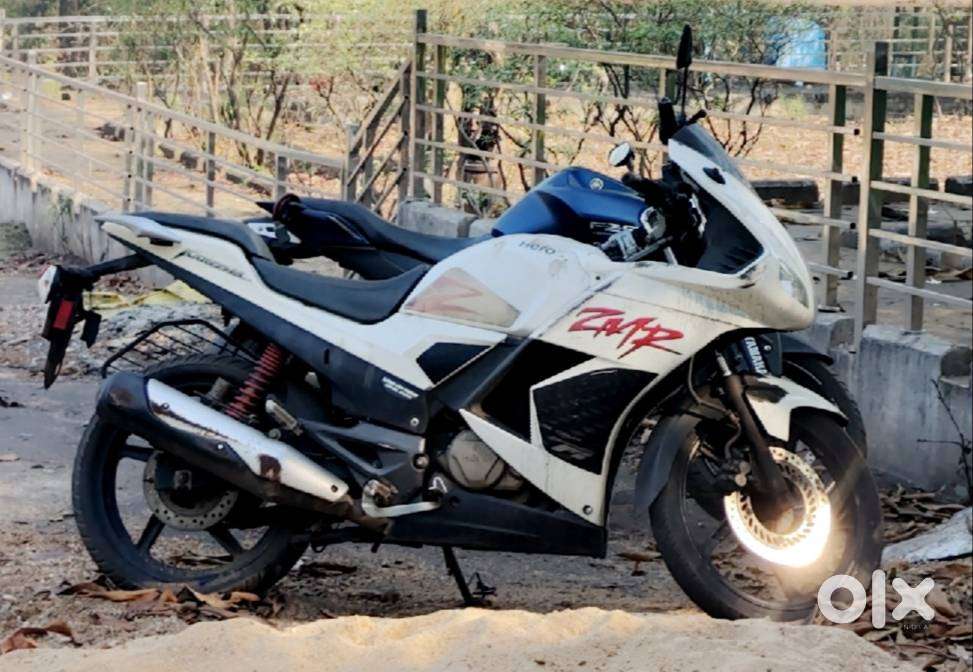 Karishma ZMR 225CC