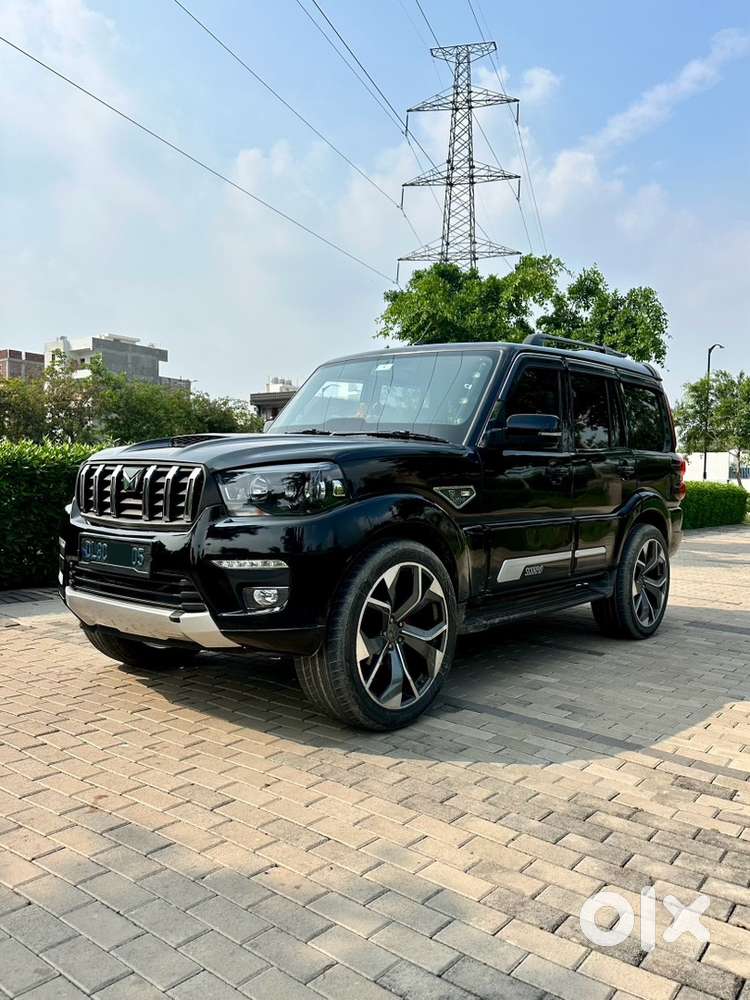 Mahindra Scorpio Classic 2018 Fully s11 convert Diesel Well Maintained