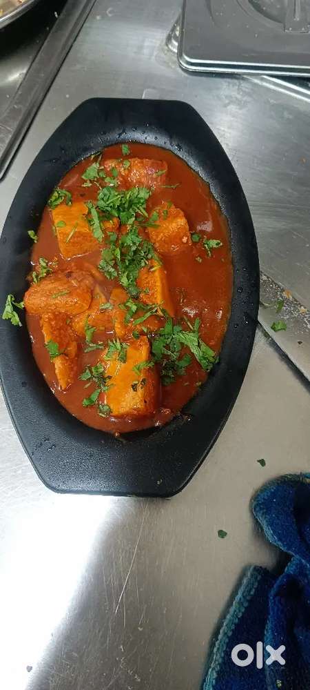 Weekly payment and food accommodation