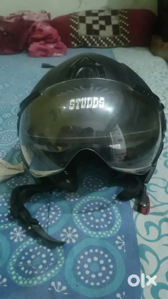 StuDDs helmet