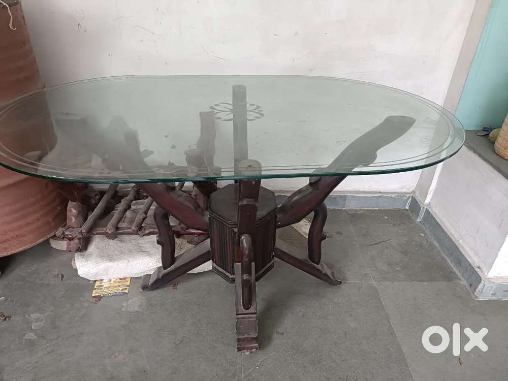 Dinning Table