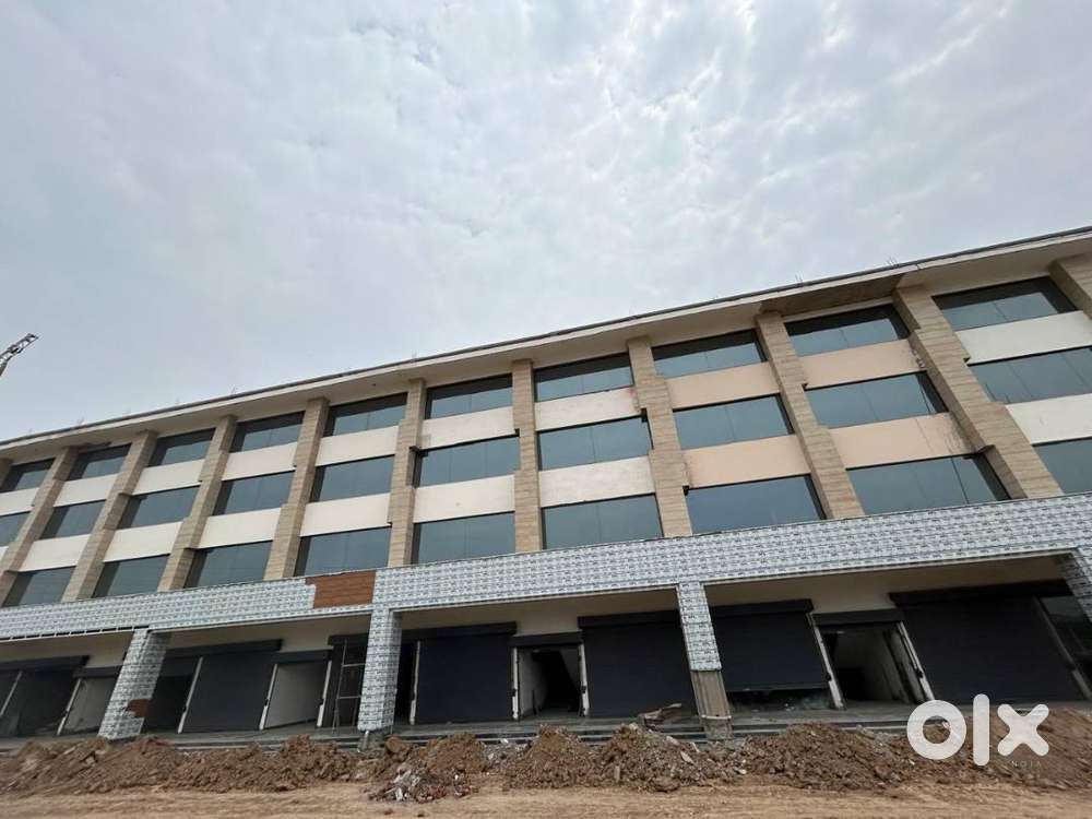Tdi City South Extension -1 Sco 200 Yard Sector 118 Mohali