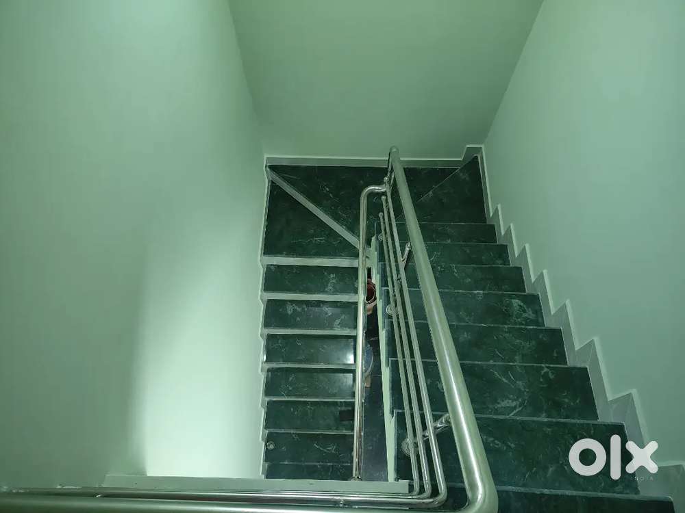 Selling new house in adjacent Kalimuthu nagar