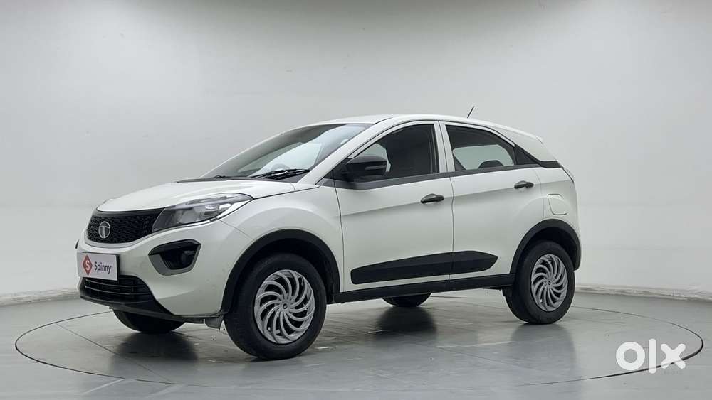 Tata Nexon 1.2 Revotron XMA, 2018, Petrol
