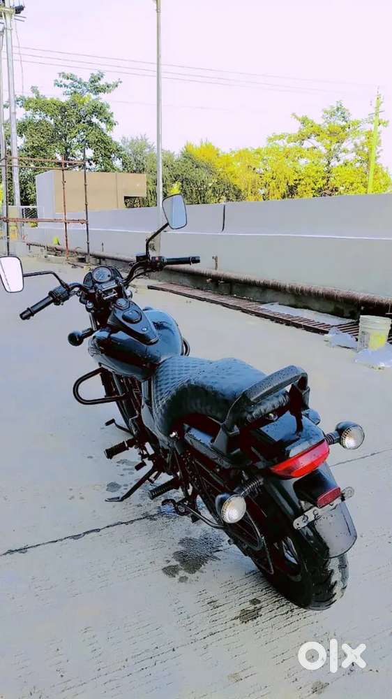 Well maintained singal hand drive