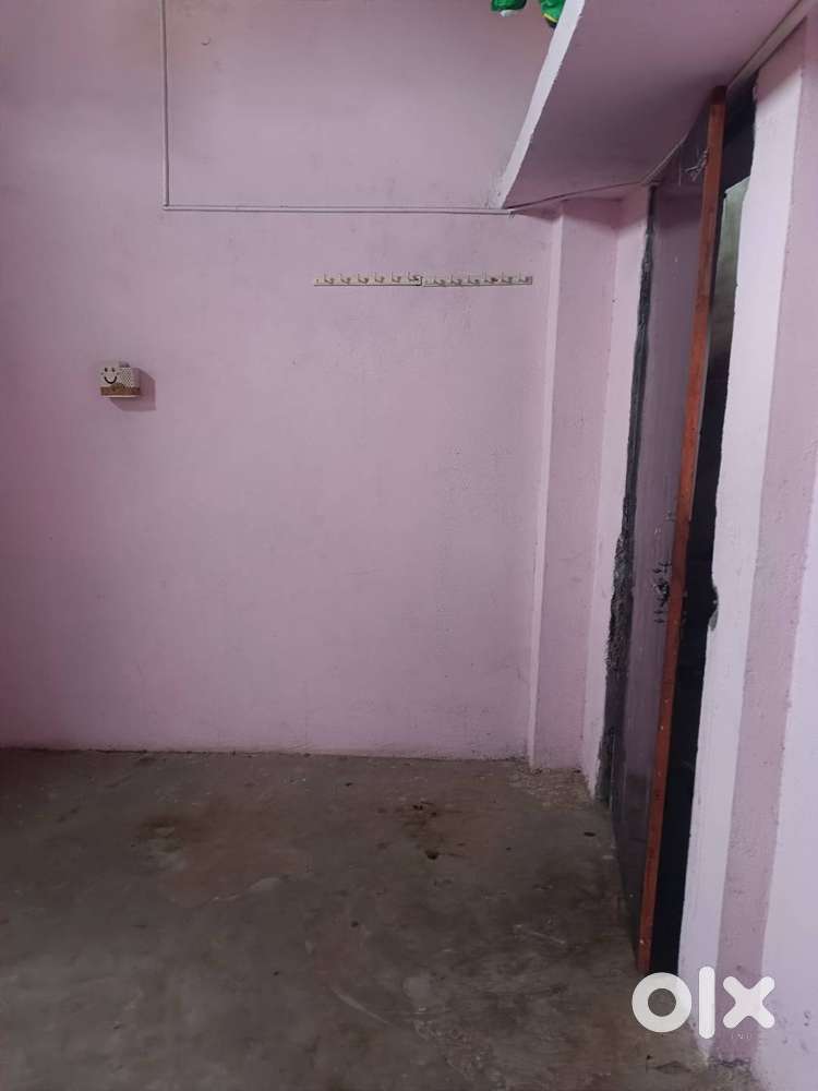 Bachelor only girls / boys no family