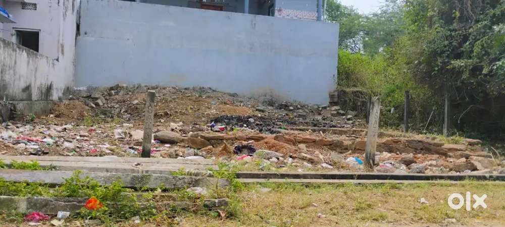 Individual place for sale north facing 144 sq yards