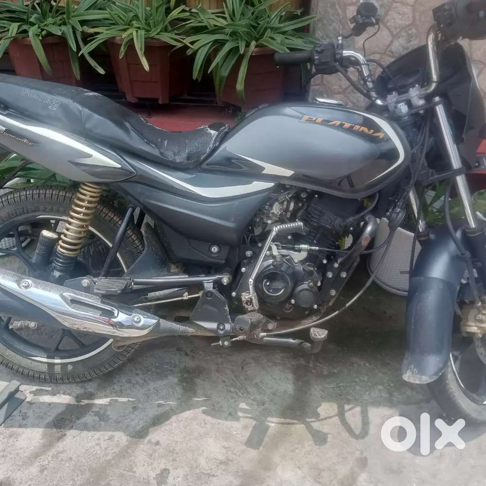 Platina bajaj