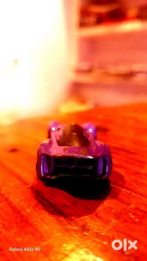 Hot wheels futurismo 2016 mattel made in malaysia