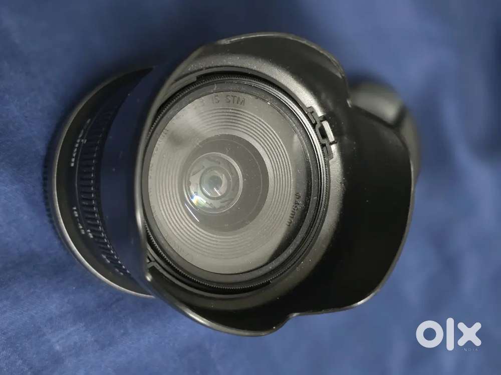 Canon RF-S 18-45mm Lens - Excellent Condition with Extras!