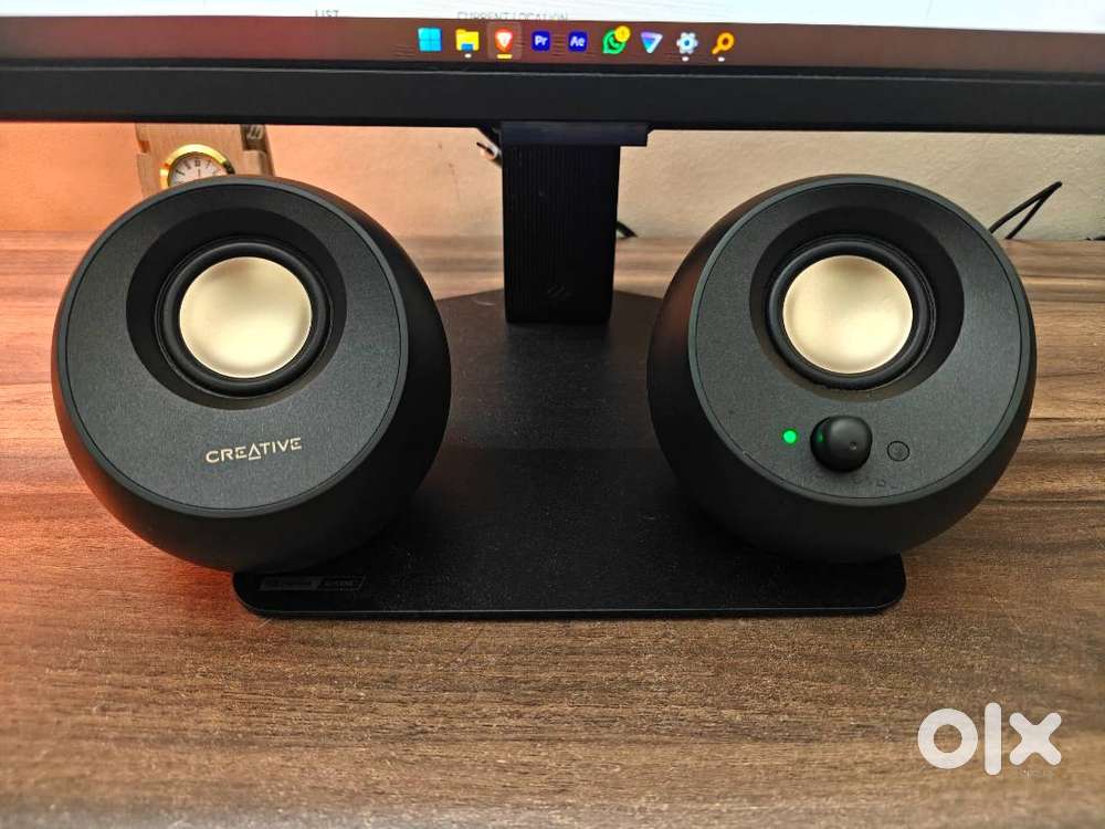 Pebble V3 Bluetooth, USB C & Aux, 2.0 Stereo Speakers