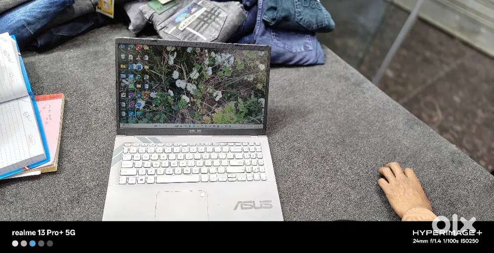 ASUS LAPTOP