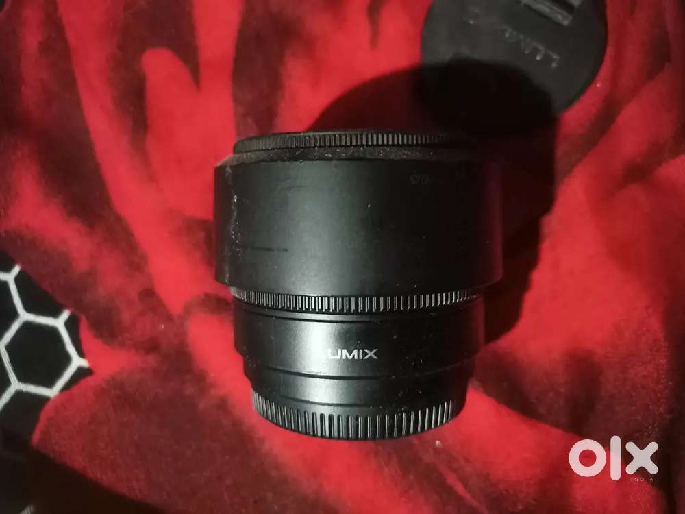 lumix g85 lens urgent sale