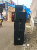 New box 8.12.and 4 speaker 1000watt and 250 machine