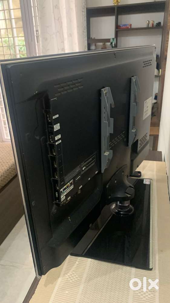 Samsung TV 32 inches