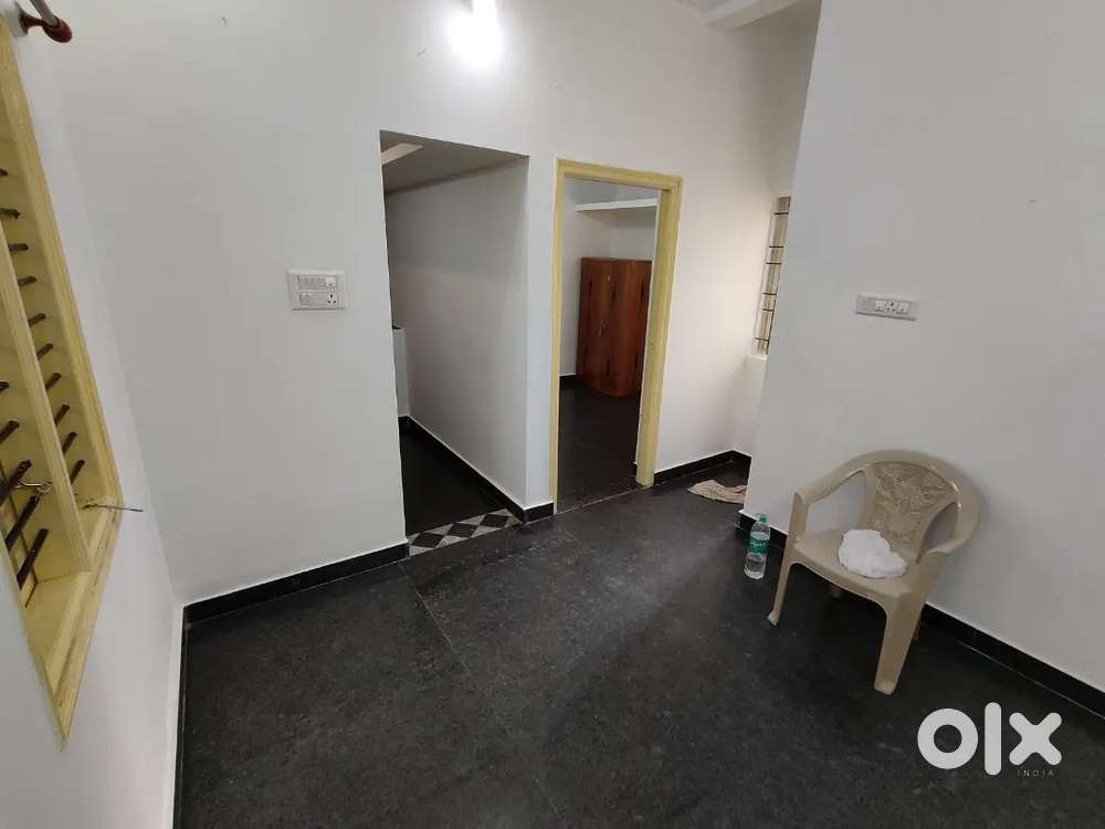 1Bhk house available for rent